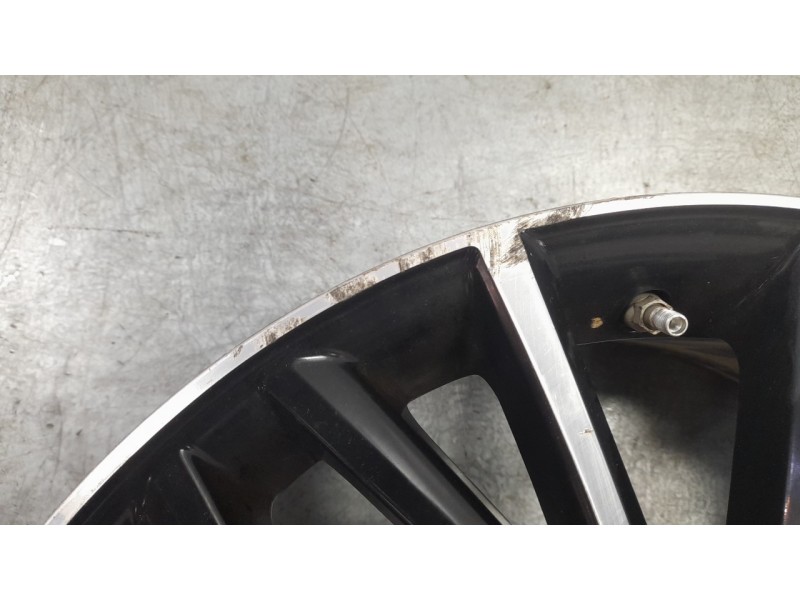 Recambio de llanta para toyota c-hr (_x1_) 1.8 hybrid (zyx10_, zyx11_) referencia OEM IAM PW45710000  