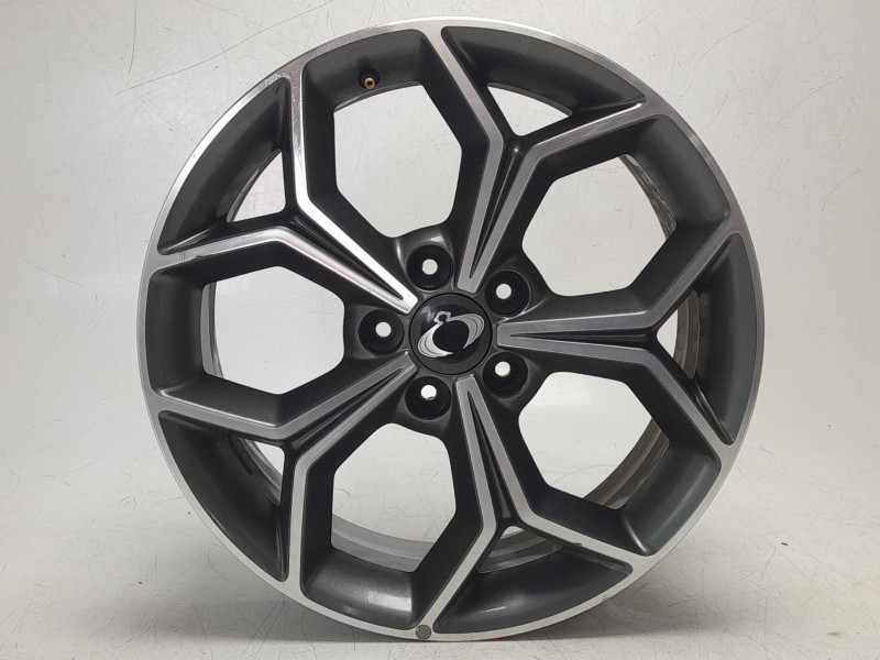 Recambio de llanta para ssangyong korando (c300) 1.5 referencia OEM IAM 4173037100  
