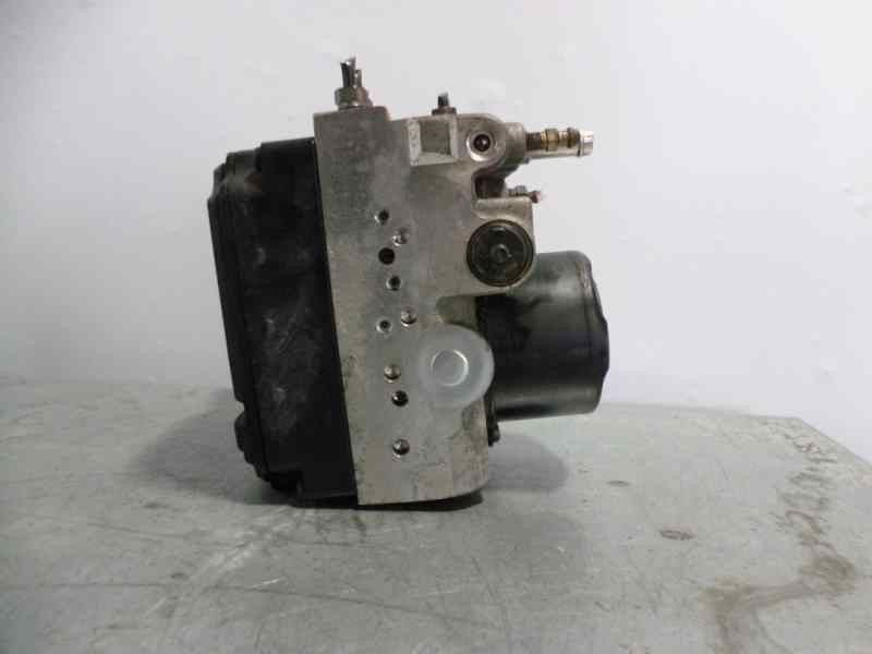 Recambio de abs para lexus is200 (gxe10) 2.0 referencia OEM IAM 02F025738  