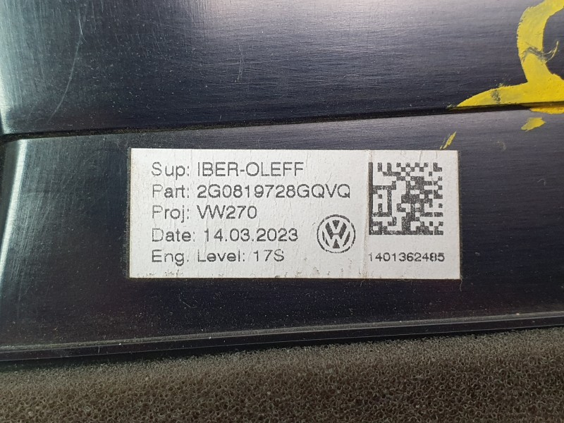 Recambio de rejilla aireadora para volkswagen polo vi (aw1, bz1, ae1) 1.0 tsi referencia OEM IAM 2G0819728GQVQ  