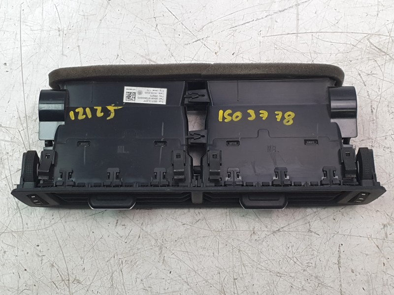 Recambio de rejilla aireadora para volkswagen polo vi (aw1, bz1, ae1) 1.0 tsi referencia OEM IAM 2G0819728GQVQ  