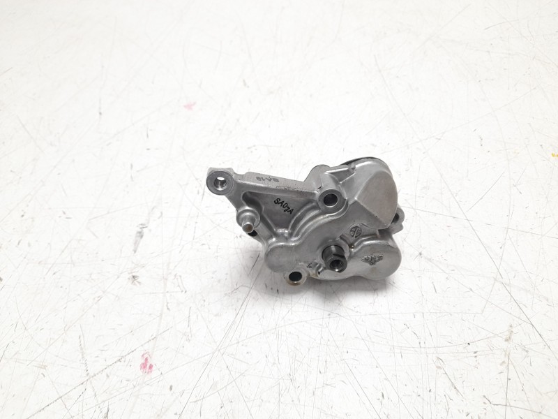 Recambio de bomba aceite para honda cbr 650r cbr 650r referencia OEM IAM 15100MJED00  