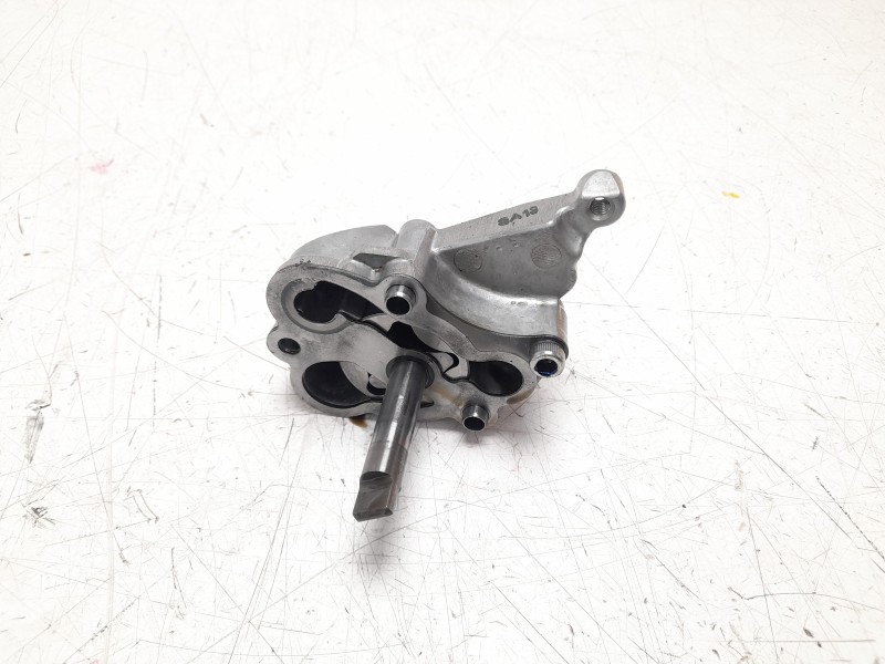 Recambio de bomba aceite para honda cbr 650r cbr 650r referencia OEM IAM 15100MJED00  