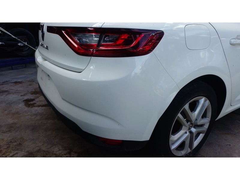 Recambio de paragolpes trasero para renault megane iv hatchback (b9a/m/n_) 1.5 blue dci 115 (b9a6) referencia OEM IAM   