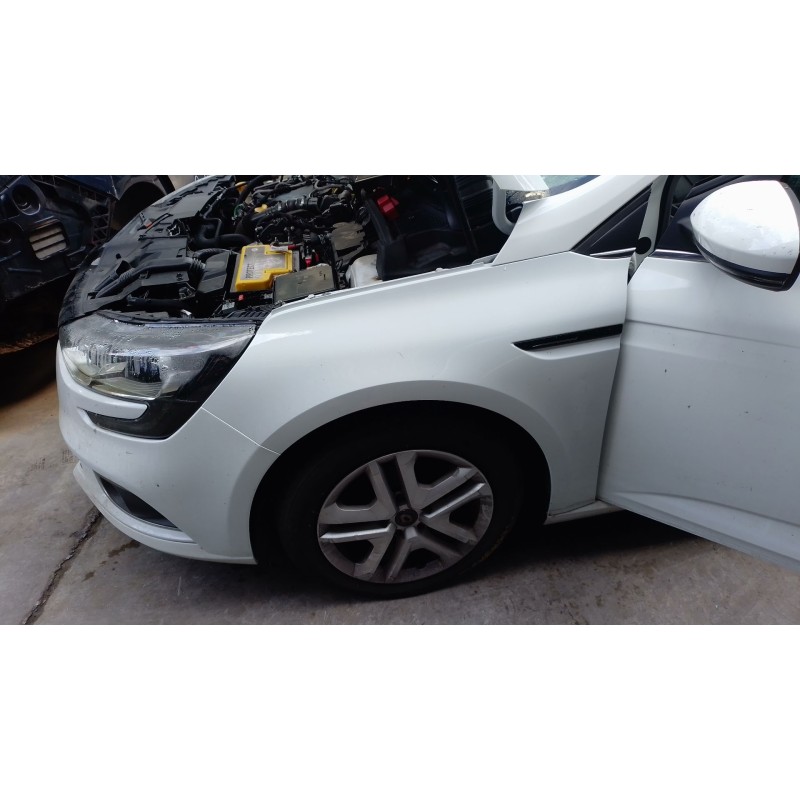 Recambio de amortiguador delantero izquierdo para renault megane iv hatchback (b9a/m/n_) 1.5 blue dci 115 (b9a6) referencia OEM 