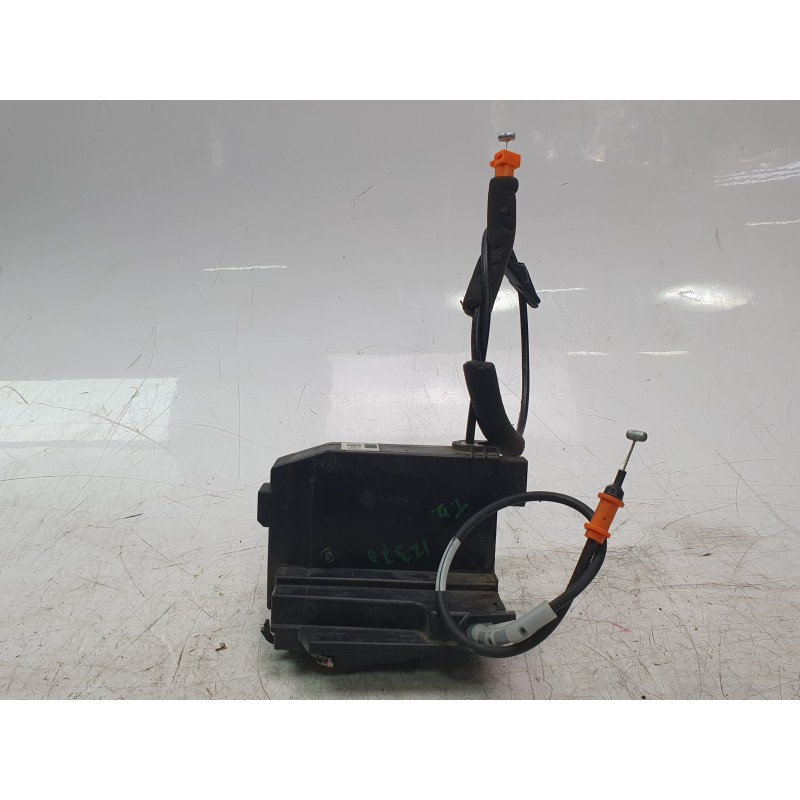 Recambio de cerradura puerta trasera derecha para citroën c4 picasso ii 1.6 bluehdi 120 referencia OEM IAM 9826133680  