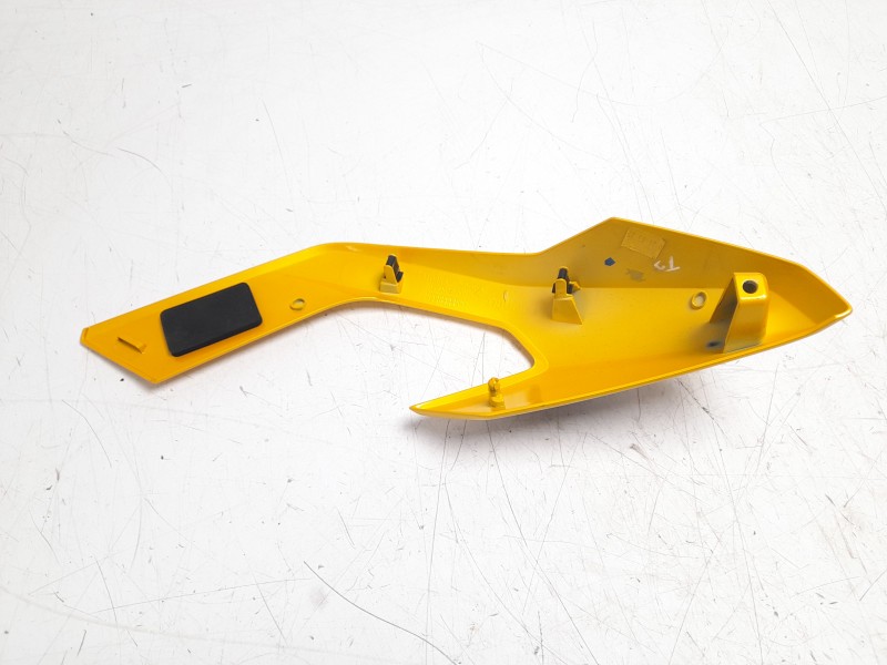 Recambio de moldura para triumph street triple 765 rs street triple 765 rs referencia OEM IAM 2310954 T2310952FJ 