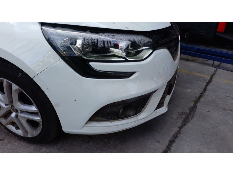Recambio de paragolpes delantero para renault megane iv hatchback (b9a/m/n_) 1.5 blue dci 115 (b9a6) referencia OEM IAM   