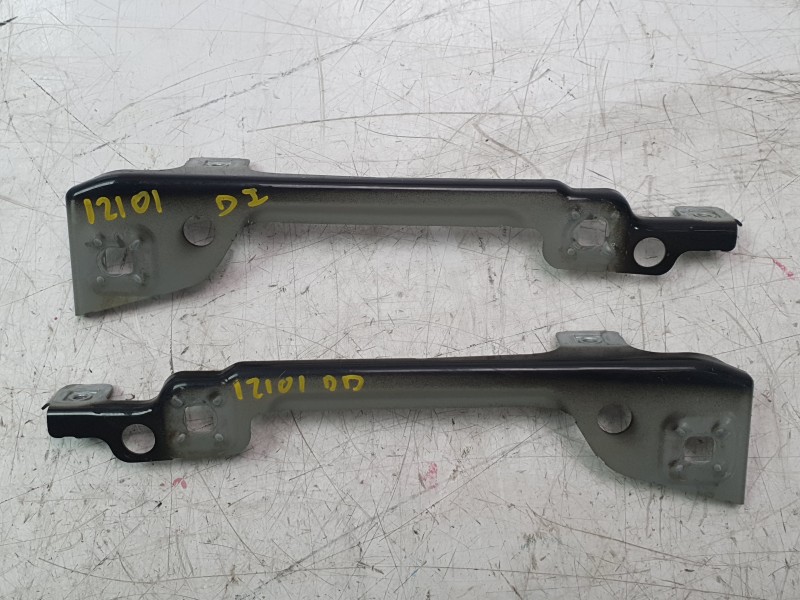 Recambio de guardabarros para mini mini (f56) cooper se / electric referencia OEM IAM 729724406 729724306 