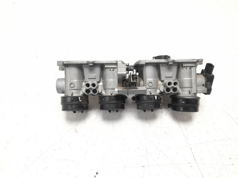 Recambio de cuerpo de inyeccion para honda cbr 650r cbr 650r referencia OEM IAM 16401MKYD11  