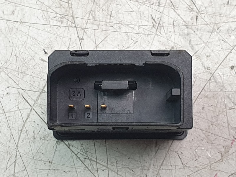Recambio de interruptor para seat leon sportstourer (kl8, kld) 2.0 tdi referencia OEM IAM 5Q0919237  