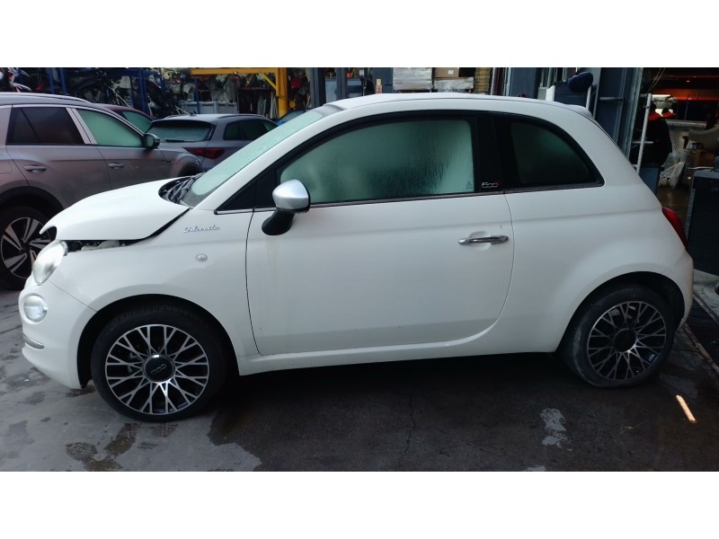 fiat 500 c (312_) del año 2022