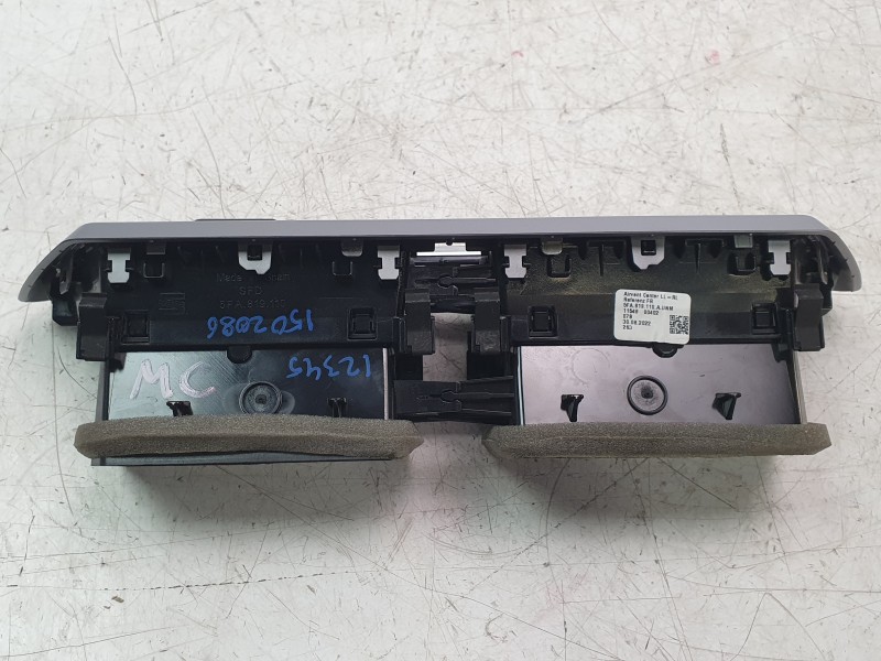 Recambio de aireador central para seat leon sportstourer (kl8, kld) 2.0 tdi referencia OEM IAM 5FA819110A  