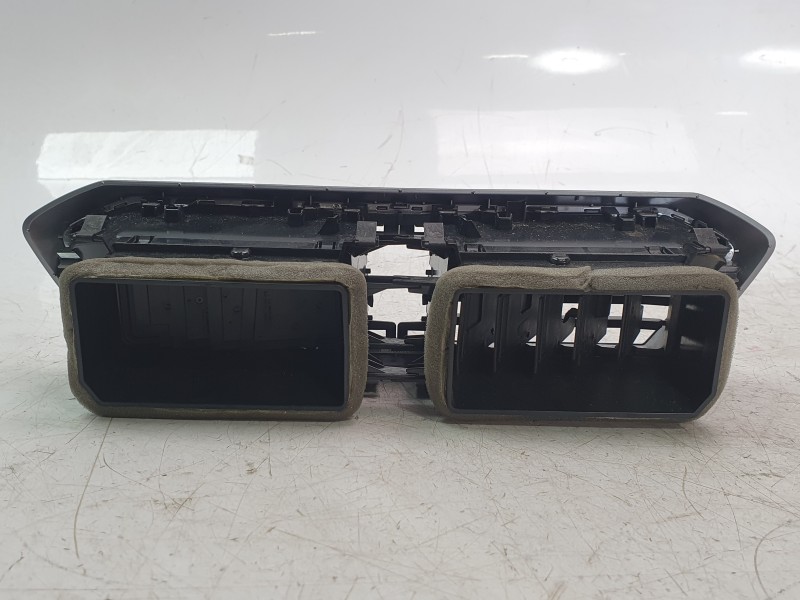 Recambio de aireador central para seat leon sportstourer (kl8, kld) 2.0 tdi referencia OEM IAM 5FA819110A  