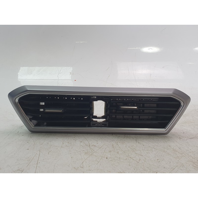 Recambio de aireador central para seat leon sportstourer (kl8, kld) 2.0 tdi referencia OEM IAM 5FA819110A  