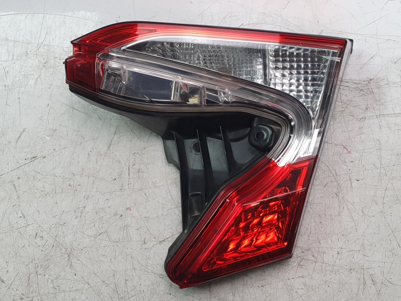 Recambio de piloto trasero derecho interior para toyota c-hr (_x1_) 1.8 hybrid (zyx10_, zyx11_) referencia OEM IAM 81580F4010  