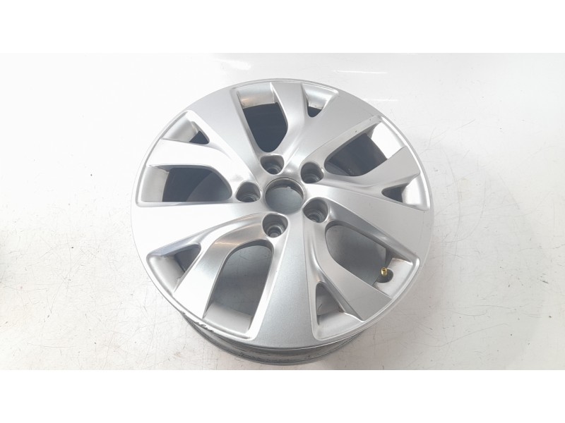 Recambio de llanta para citroën c4 picasso ii 1.6 bluehdi 120 referencia OEM IAM 96770897TW  