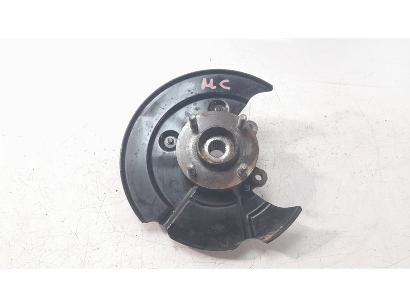 Recambio de mangueta delantera derecha para ford ecosport 1.0 ecoboost referencia OEM IAM 2050610  