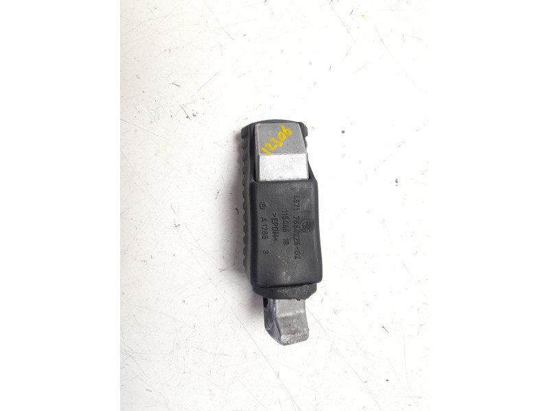 Recambio de estribera derecha para bmw f ( - 800cc) f 700 gs (k70) referencia OEM IAM 46717705654  