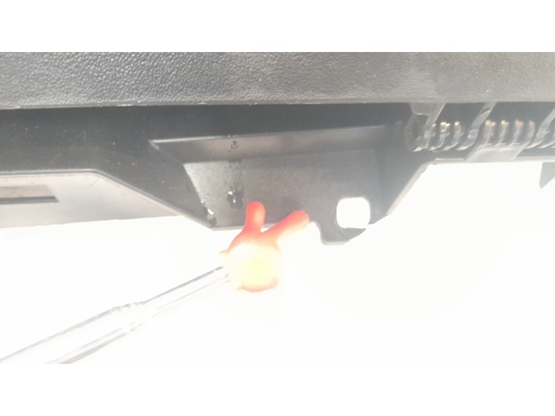 Recambio de guantera para land rover range rover evoque (l538) 2.0 d 4x4 referencia OEM IAM LR084340  