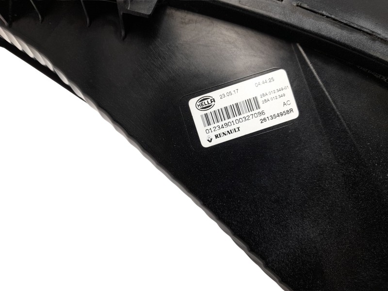 Recambio de piloto delantero izquierdo para renault megane iv hatchback (b9a/m/n_) 1.5 dci 110 (b9a3) referencia OEM IAM 2613549