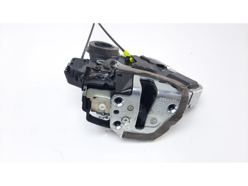 Recambio de cerradura puerta trasera derecha para lexus nx 2.5 16v cat (híbrido) referencia OEM IAM 6905012410  