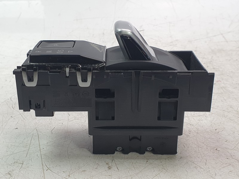 Recambio de palanca cambio para seat leon sportstourer (kl8, kld) 2.0 tdi referencia OEM IAM 5FA713059B  