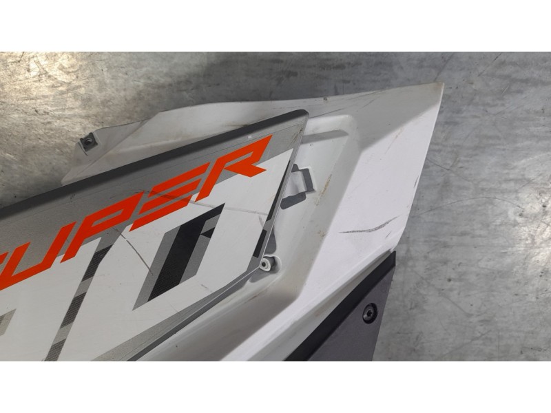 Recambio de carenado delantero derecho para ktm super adventure 1290 super adventure s referencia OEM IAM 61908051020  