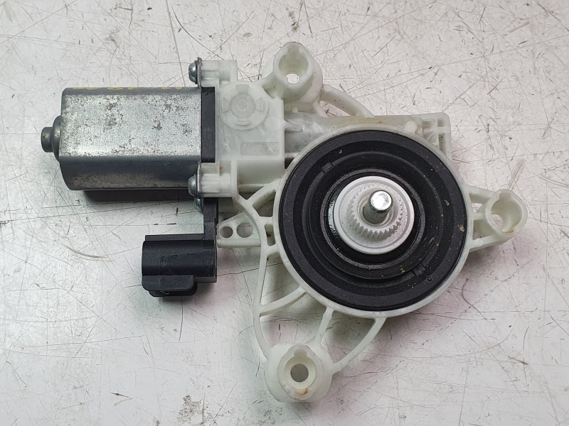 Recambio de motor elevalunas delantero izquierdo para ford focus iv (hn) 1.0 ecoboost mhev active referencia OEM IAM JX7B14553BF