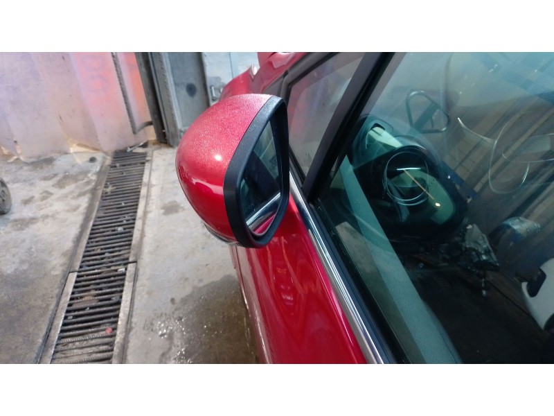 Recambio de retrovisor izquierdo para renault clio iv grandtour (kh_) 0.9 tce 90 referencia OEM IAM   