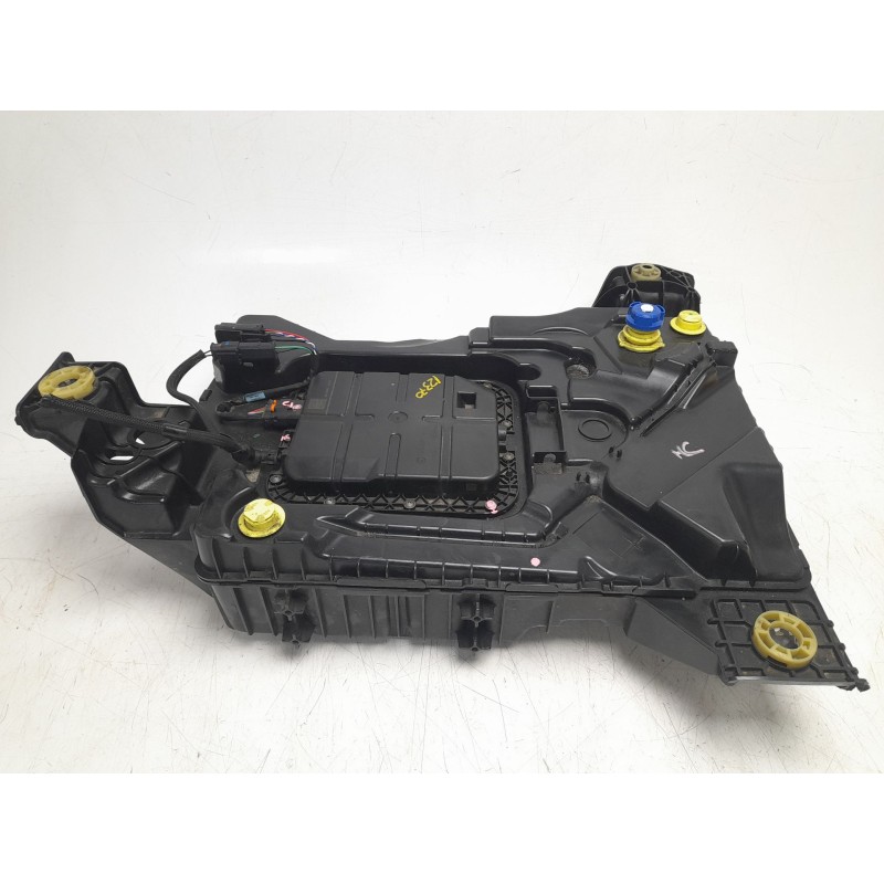 Recambio de deposito adblue para citroën c4 picasso ii 1.6 bluehdi 120 referencia OEM IAM P1001565 P1012340 MGICSCR01