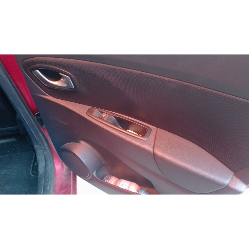 Recambio de mando elevalunas trasero derecho para renault clio iv grandtour (kh_) 0.9 tce 90 referencia OEM IAM   