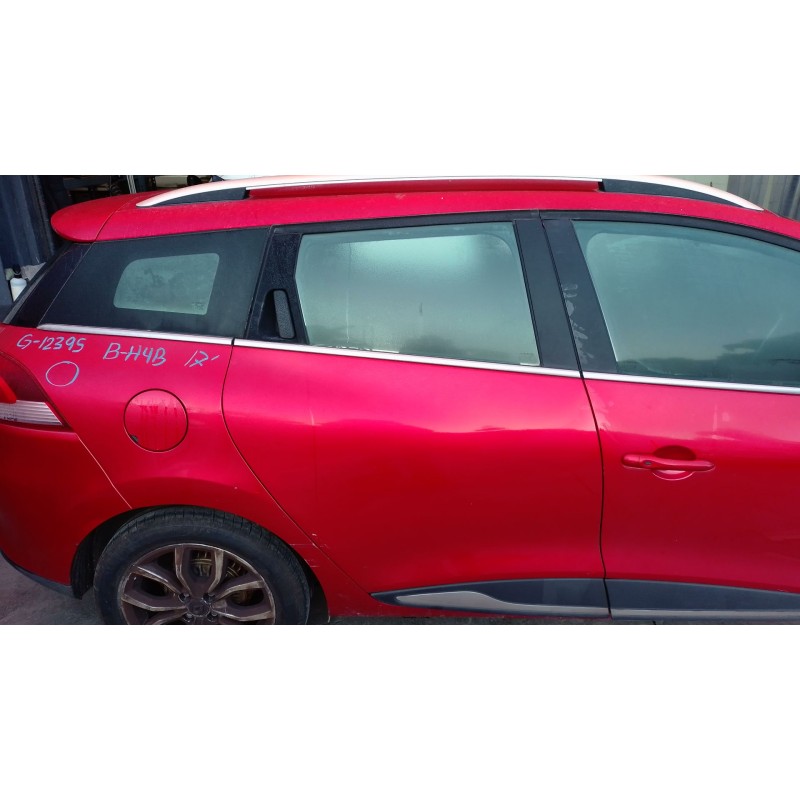 Recambio de puerta trasera derecha para renault clio iv grandtour (kh_) 0.9 tce 90 referencia OEM IAM   
