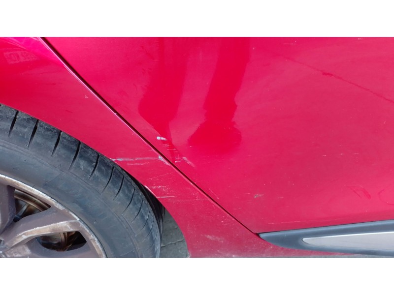 Recambio de puerta trasera derecha para renault clio iv grandtour (kh_) 0.9 tce 90 referencia OEM IAM   