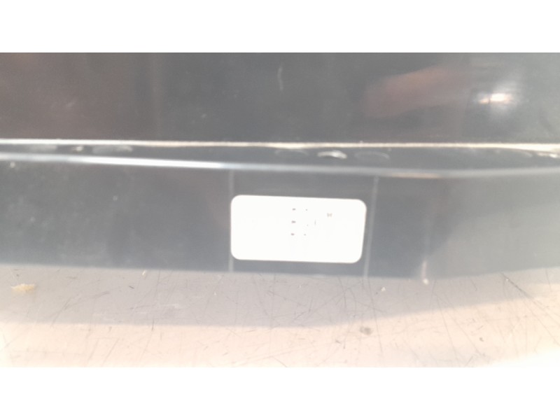 Recambio de pantalla multifuncion para mazda 3 berlina (bp) evolution referencia OEM IAM HU013A  