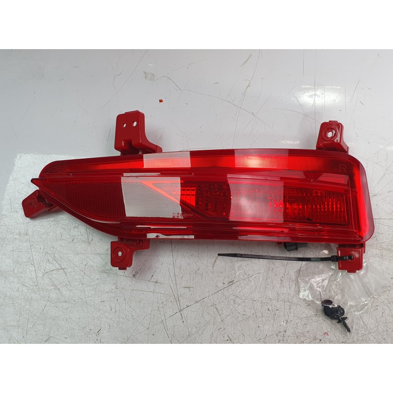 Recambio de faro antiniebla trasero derecho para hyundai i30 (pde, pd, pden) 2.0 n referencia OEM IAM 92406G47  
