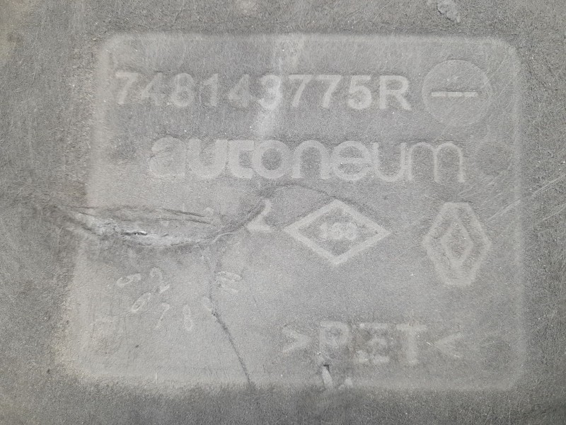 Recambio de cubrecarter para renault rafale rafale referencia OEM IAM 748143775R  