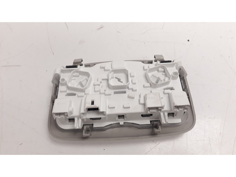 Recambio de luz interior para citroen c4 cactus shine referencia OEM IAM 96781444BJ  