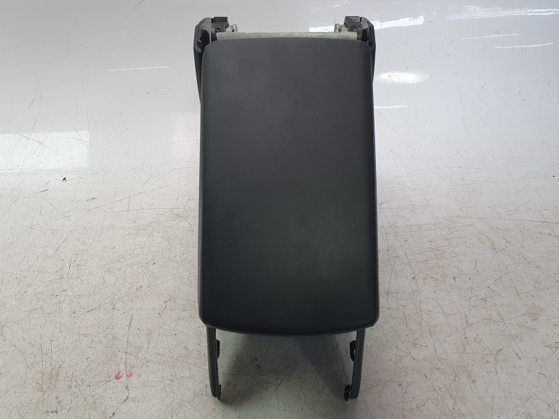 Recambio de apoyabrazos central para seat leon sportstourer (kl8, kld) 2.0 tdi referencia OEM IAM 5FA864207C 5FA858329 