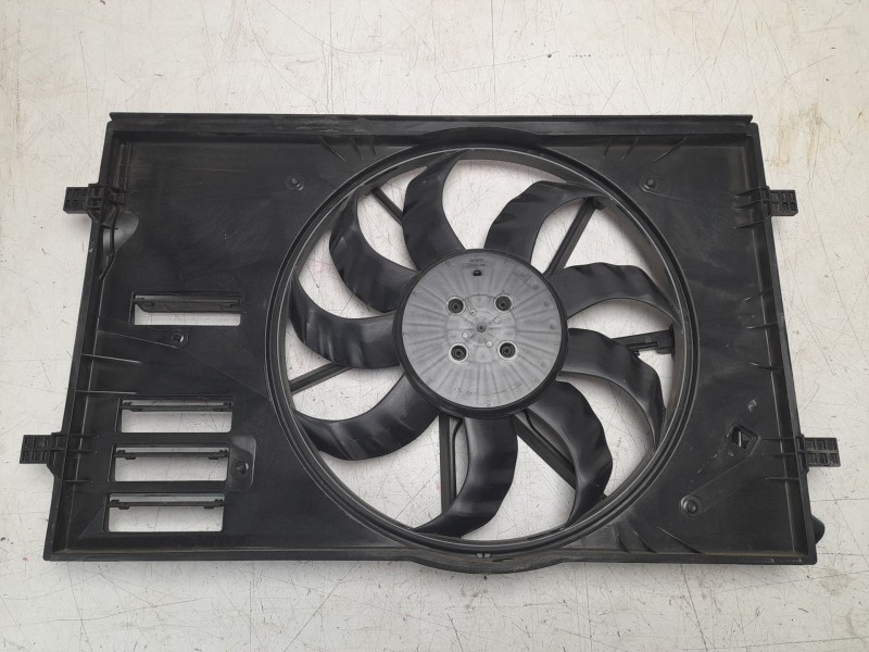 Recambio de electroventilador para seat leon sportstourer (kl8, kld) 2.0 tdi referencia OEM IAM 5WA959455F  
