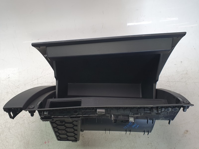 Recambio de guantera para seat leon sportstourer (kl8, kld) 2.0 tdi referencia OEM IAM 5FB857095J  