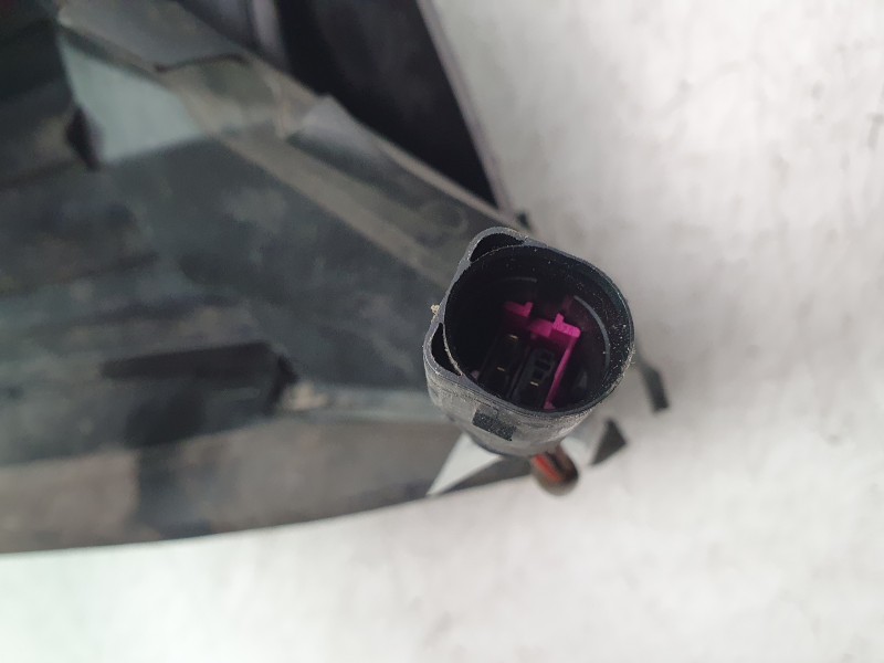 Recambio de canalizador de aire para seat leon sportstourer (kl8, kld) 2.0 tdi referencia OEM IAM 5FA122327  