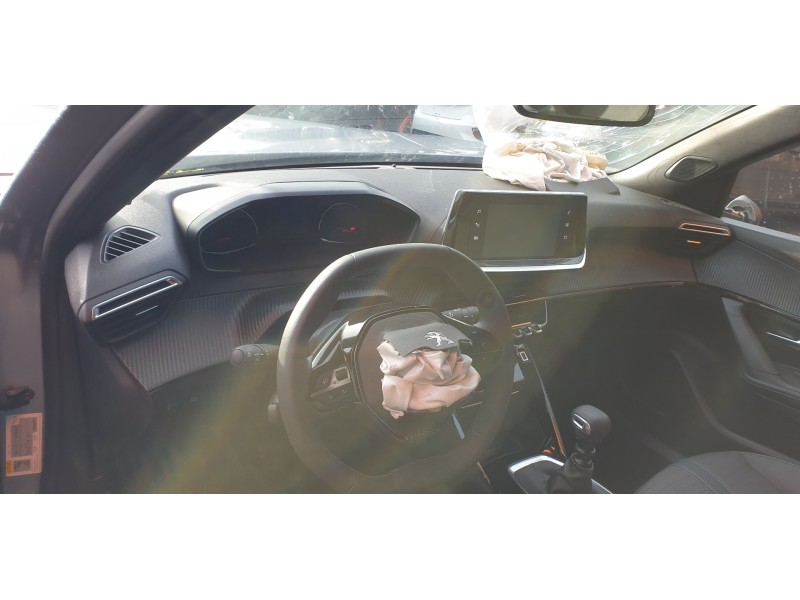 peugeot 2008 (p1) del año 2023