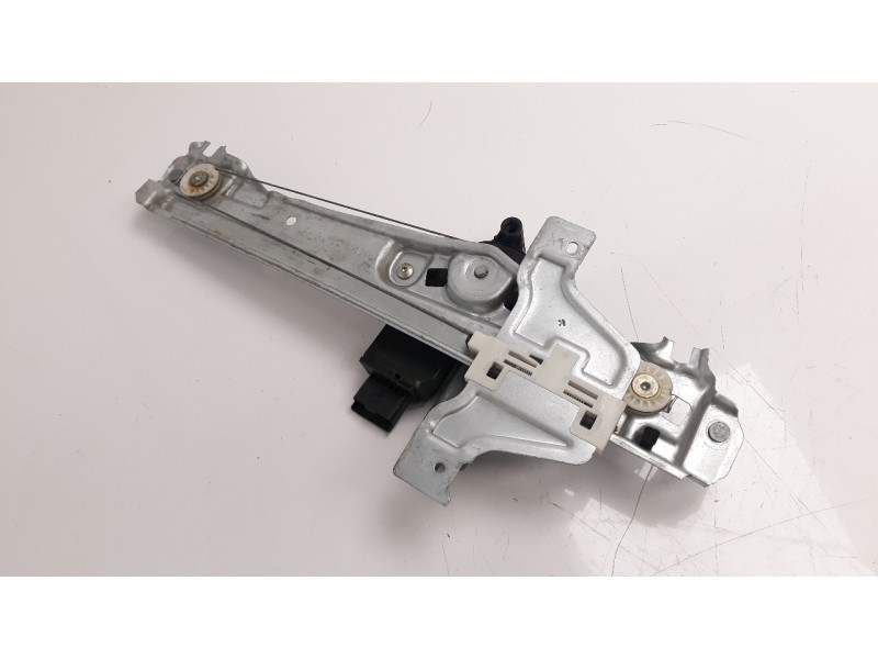 Recambio de elevalunas trasero izquierdo para citroen c3 feel referencia OEM IAM 9813093080  