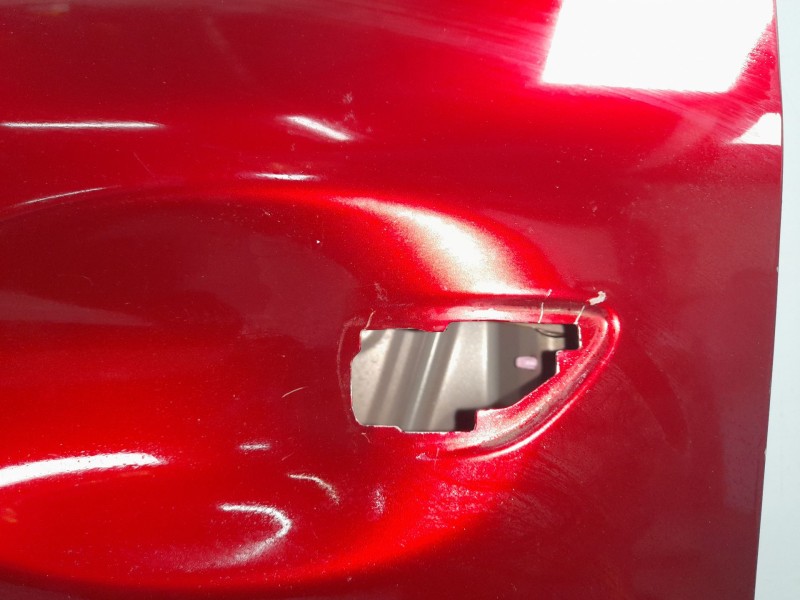 Recambio de puerta delantera izquierda para mazda 3 sedán (bp) evolution referencia OEM IAM BCY05902XF  