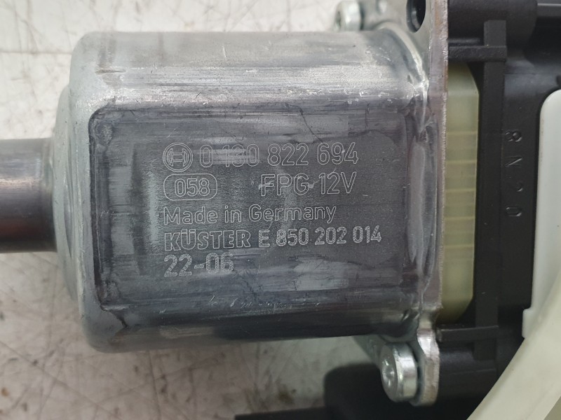 Recambio de elevalunas trasero derecho para seat leon sportstourer (kl8, kld) 2.0 tdi referencia OEM IAM 5FA839462B 5W0959408D 