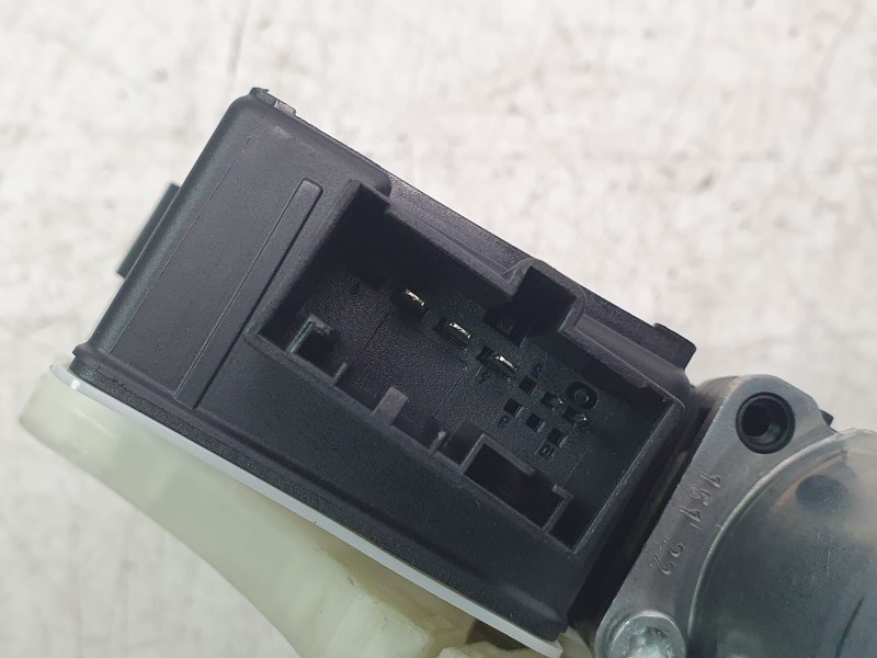 Recambio de elevalunas trasero derecho para seat leon sportstourer (kl8, kld) 2.0 tdi referencia OEM IAM 5FA839462B 5W0959408D 