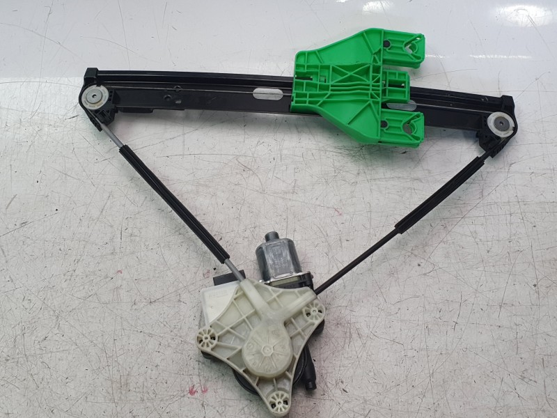 Recambio de elevalunas trasero derecho para seat leon sportstourer (kl8, kld) 2.0 tdi referencia OEM IAM 5FA839462B 5W0959408D 