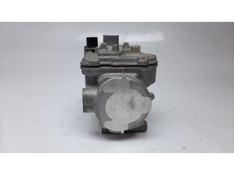 Recambio de compresor aire acondicionado para lexus nx 2.5 16v cat (híbrido) referencia OEM IAM 8837033031  