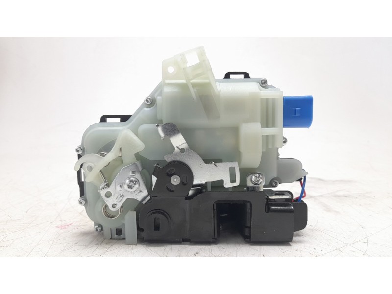 Recambio de cerradura puerta trasera izquierda para seat ibiza (6l1) referencia OEM IAM 3B4839015AG CRDVW1023HQ EZCVW007 , CRDVW